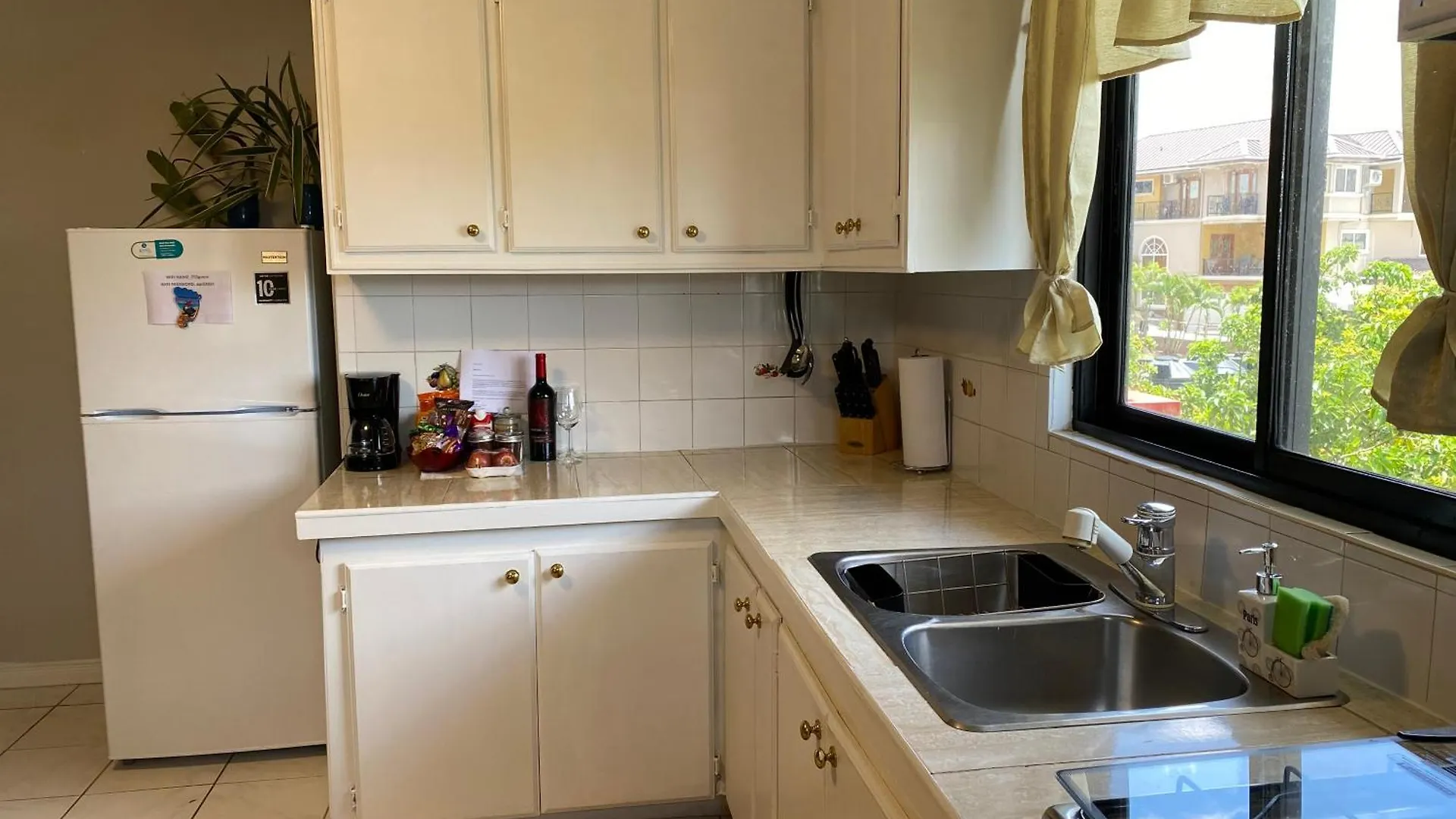 1 Bedroom Apartment, In Coconut Drive سان فيرناندو ترينيداد وتوباغو