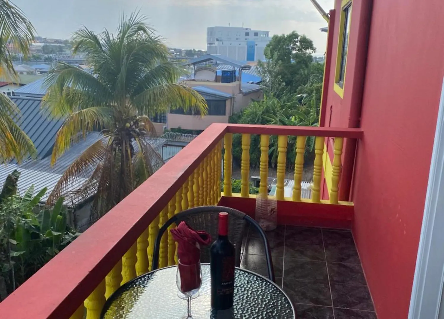 Apartment 1 Bedroom Apartment, In Coconut Drive San Fernando Trinidad And Tobago
