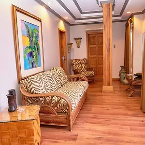 3* Hotel Tradewinds
